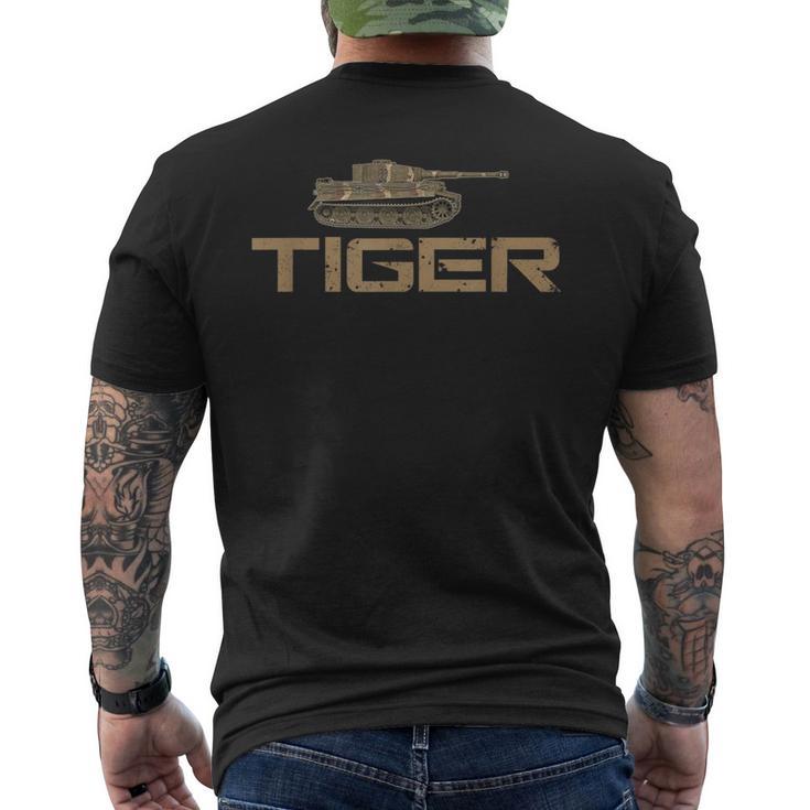 Soldiers Armed Forces In Uniform Camouflage Tiger Tank T-Shirt mit Rückendruck