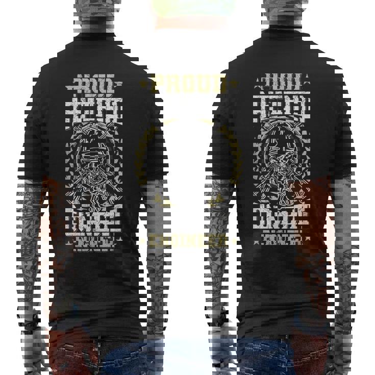 US Army Combat Engineer For a Retired Combat Engineer Men's Back Print T-Shirt