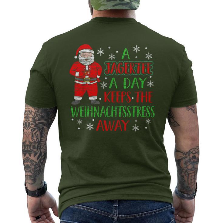 A Jager A Day Keeps Christmas Stress Away Austria T-Shirt mit Rückendruck