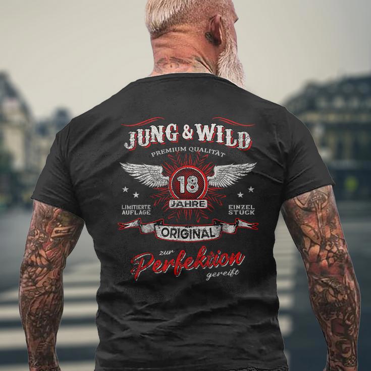 18 Jahre Jung & Wild Zum Perfektion Matured 18Th Birthday T-Shirt mit Rückendruck Geschenke für alte Männer