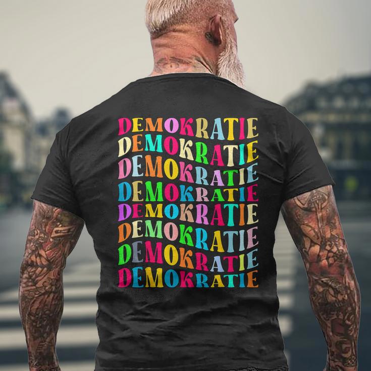 Demokratie Haltung T-Shirt mit Rückendruck Geschenke für alte Männer