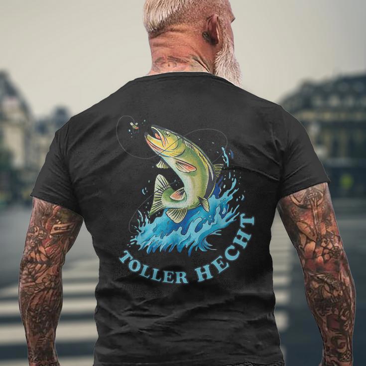 Fishing Saying With Fish And Bait T-Shirt mit Rückendruck Geschenke für alte Männer