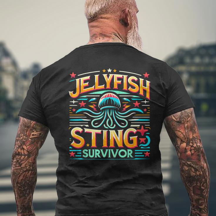 Jellyfish Sting Survivor T-Shirt mit Rückendruck Geschenke für alte Männer