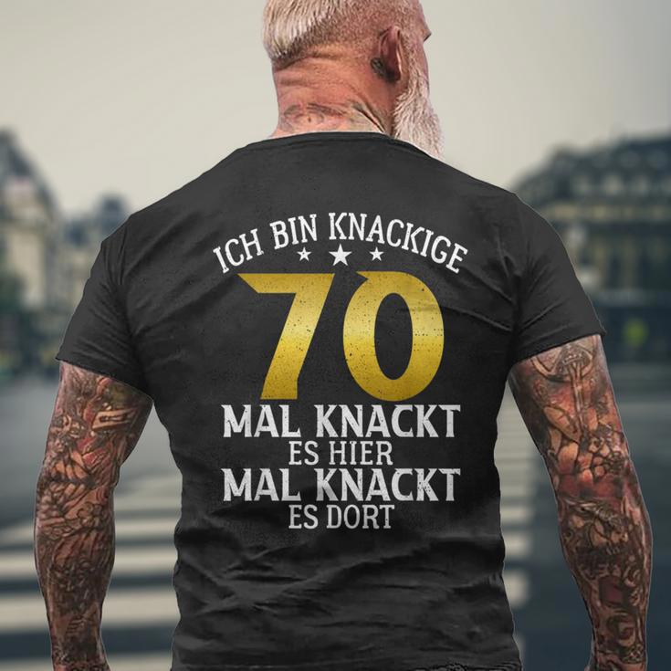 Krisige 70 Mal Knackt Es Hier Mal Da 70 Birthday S T-Shirt mit Rückendruck Geschenke für alte Männer