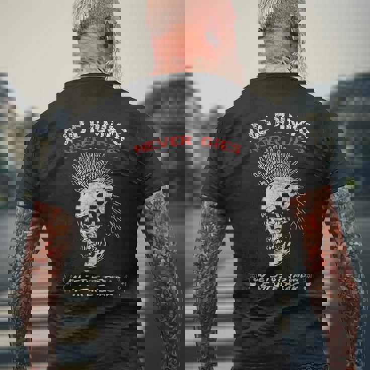 Old Punks Never Dies Punk Rock Music & Punks Camiseta Hombre Estampado Espalda Regalos para ancianos