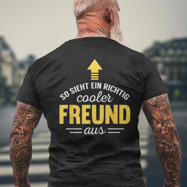 So Looks A Really Cool Friend Birthday T-Shirt mit Rückendruck Geschenke für alte Männer