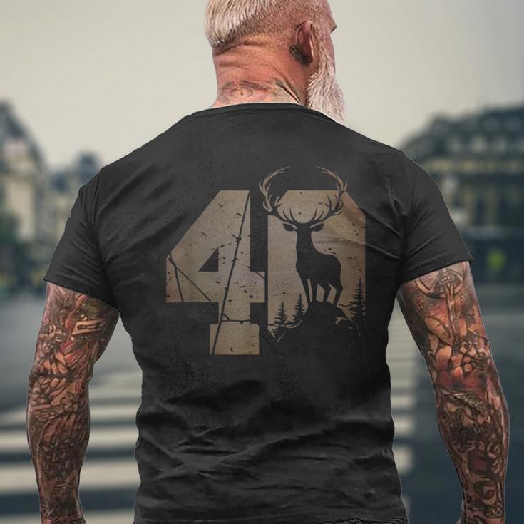 Stag Motif For Hunters 40S Birthday Or Anniversary T-Shirt mit Rückendruck Geschenke für alte Männer