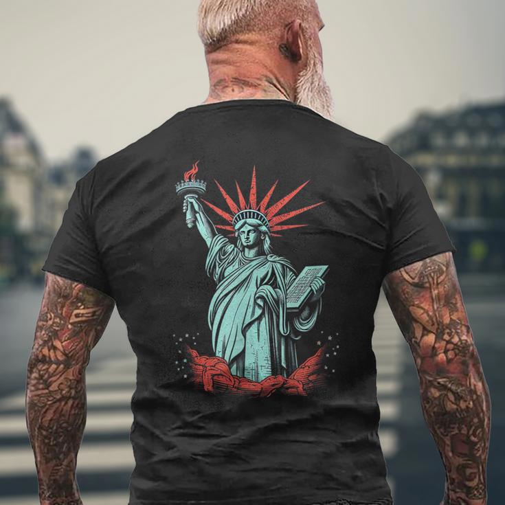 Statue Of Liberty T-Shirt mit Rückendruck Geschenke für alte Männer