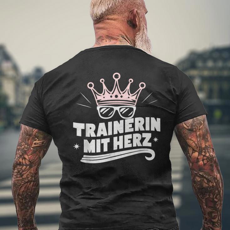 Trainer With Heart Fitness Dance Football Farewell T-Shirt mit Rückendruck Geschenke für alte Männer