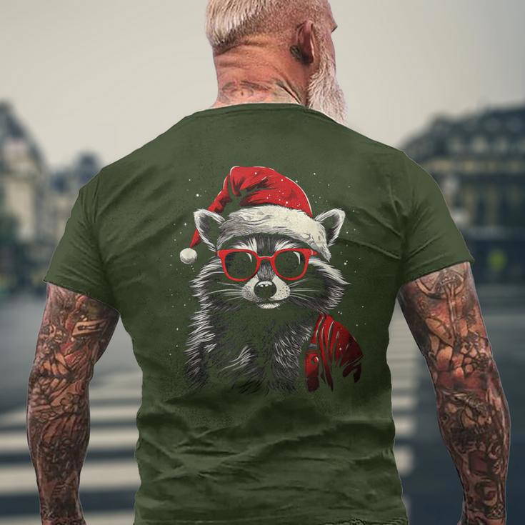 Raccoon With Christmas Hat Christmas T-Shirt mit Rückendruck Geschenke für alte Männer