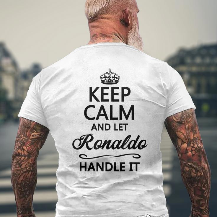 Keep Calm And Let Ronaldo Handle It Name Gray T-Shirt mit Rückendruck Geschenke für alte Männer