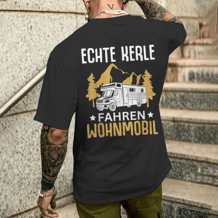 Campen Echte Kerle Fahren Wohnmobil Camping T-Shirt mit Rückendruck Geschenke für Ihn