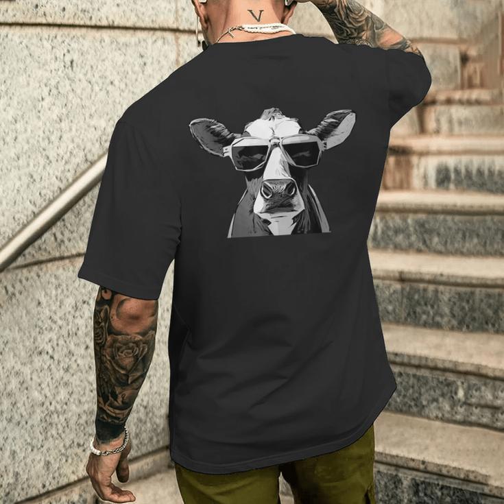 Cool Holstein Head With Sunglasses Farmer Cow Motif T-Shirt mit Rückendruck Geschenke für Ihn