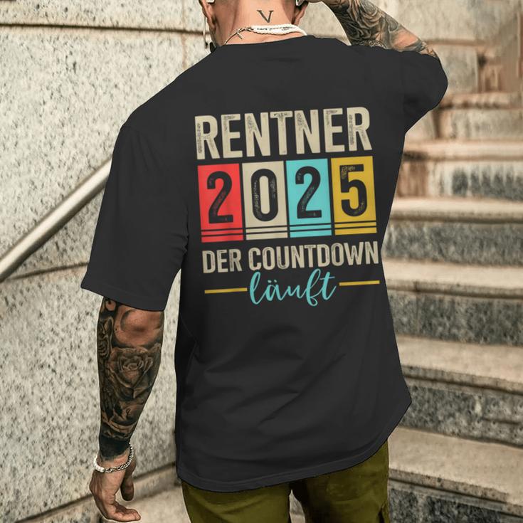 Pensioner 2025 Countdown Running For Retirement T-Shirt mit Rückendruck Geschenke für Ihn