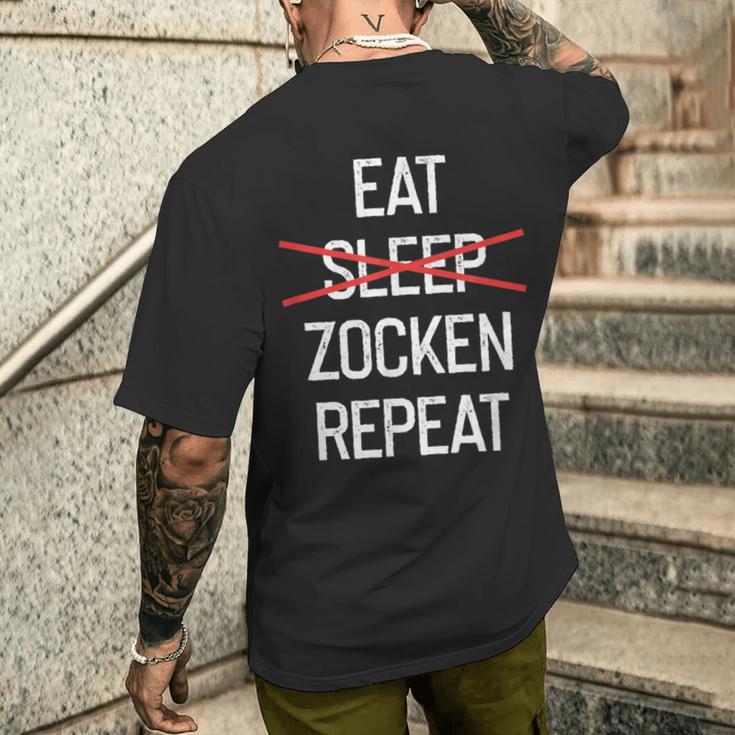 Gamer Zocken Gamer T-Shirt mit Rückendruck Geschenke für Ihn