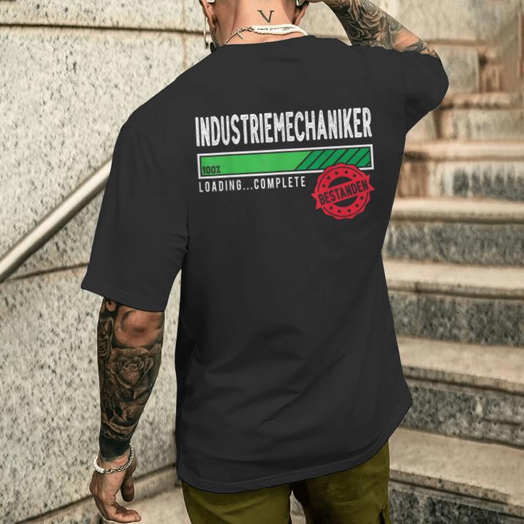 Industrial Mechanic Training Test Passed T-Shirt mit Rückendruck Geschenke für Ihn