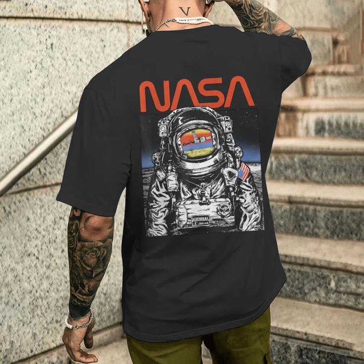 Nasaintage Astronaut Moon Walk Reflection Graphic T-Shirt mit Rückendruck Geschenke für Ihn