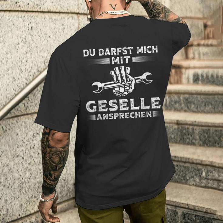 Passed Gesellenprüfung Kfz Mechaniker Geselle 2024 T-Shirt mit Rückendruck Geschenke für Ihn