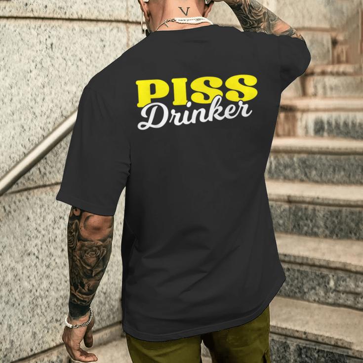 Piss Drinker Naughty Bdsm Urine Fetish T-Shirt mit Rückendruck Geschenke für Ihn