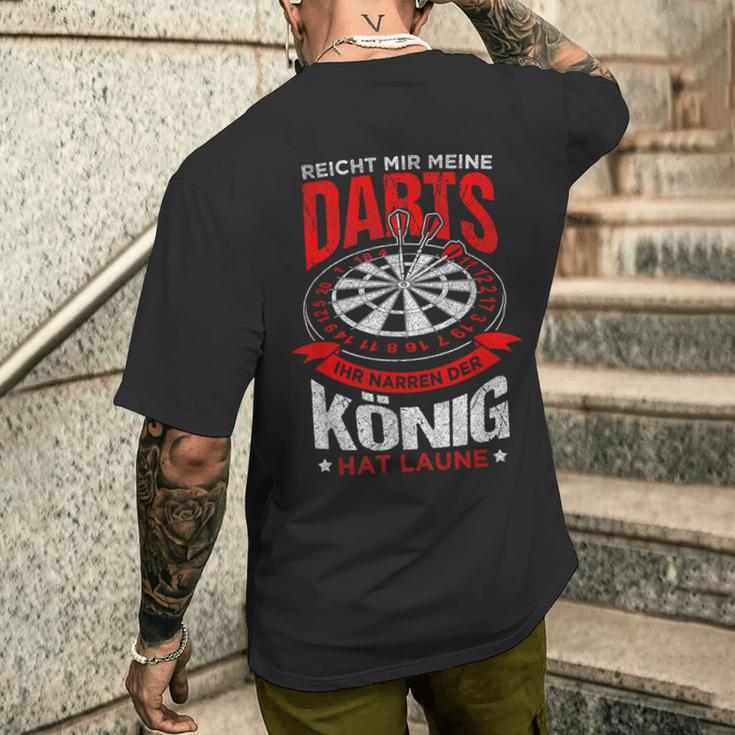 Reicht Mir Meine Darts Der König Hat Laune Dart T-Shirt mit Rückendruck Geschenke für Ihn