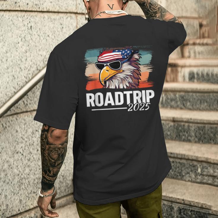 Roadtrip Must Have Travel Car Tour 2025 Fan Item Usa T-Shirt mit Rückendruck Geschenke für Ihn