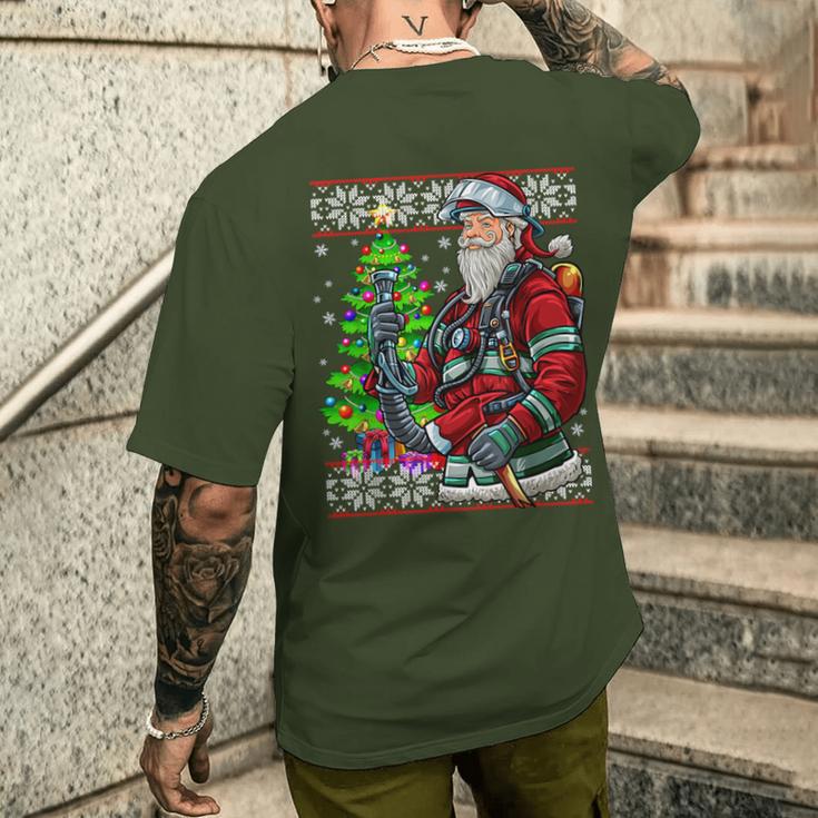 Fireman Santa Claus Fire Brigade Ugly Christmas T-Shirt mit Rückendruck Geschenke für Ihn