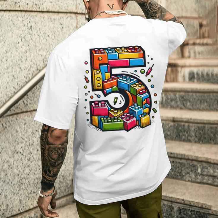 Children's 5Th Birthday With Building Blocks Idea T-Shirt mit Rückendruck Geschenke für Ihn