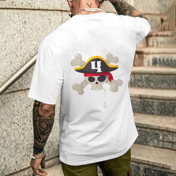 Children's Pirate 4 Years Attention I'm 4 4Th Birthday Boys T-Shirt mit Rückendruck Geschenke für Ihn