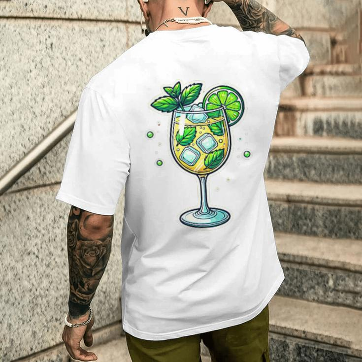 Hugo Spritz Holunder Sommer Sekt Prosecco Team Cocktail T-Shirt mit Rückendruck Geschenke für Ihn