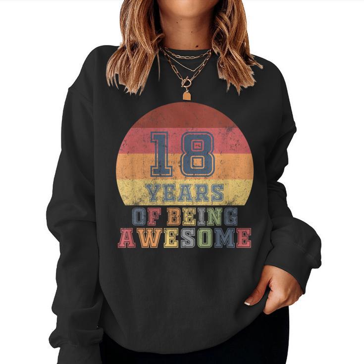 18Th Birthday Girl Daughter 18 Years Old Son Boys Retro Sweatshirt Frauen