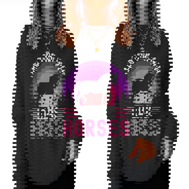 Just A Girl Who Loves Horses Retro Vintage Friesian Horse Women Sweatshirt