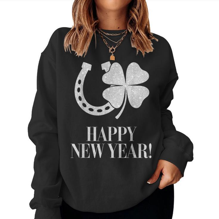 New Year's Eve Outfit Happy New Year Clover Horseshoe Lucky Sweatshirt Frauen