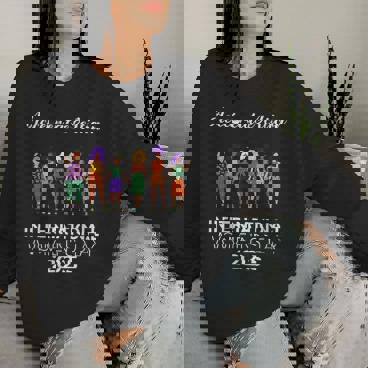 Iwd Día Internacional De La 2025 Accelerate Action Womens Sudadera Mujer Regalos para ella