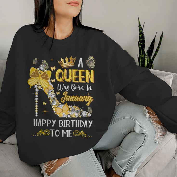 A Queen Was Born In January Happy Birthday Sweatshirt Frauen Geschenke für Sie