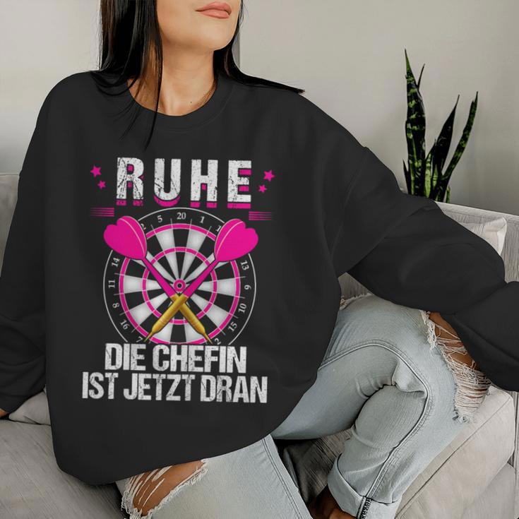 Women's Rest Die Chefin Ist Jetzt Dran Darts Dartter Women's Dart Sweatshirt Frauen Geschenke für Sie