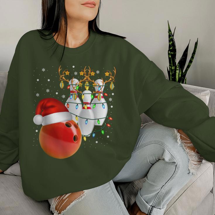 Bowling Christmas Bowling Santa Hat Christmas Lights Sweatshirt Frauen Geschenke für Sie