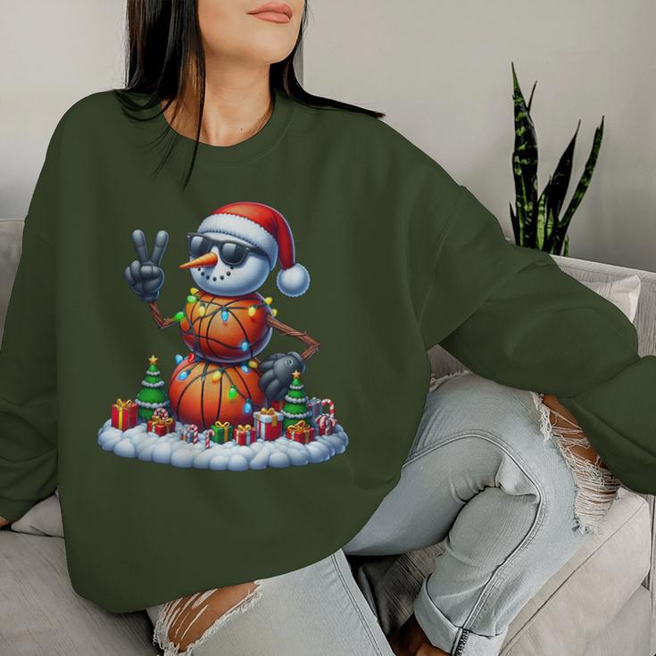 Peace Sign Hand Snowman Basketball Christmas Child Sweatshirt Frauen Geschenke für Sie