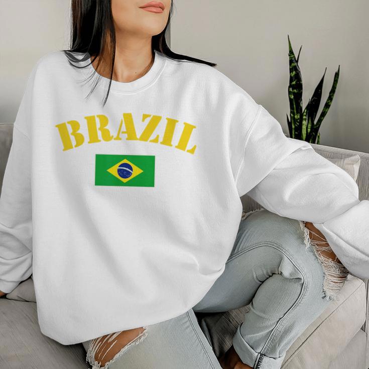 Brazil For Brazilian Boys And Girls With Brazilian Flag Day Green Sweatshirt Frauen Geschenke für Sie