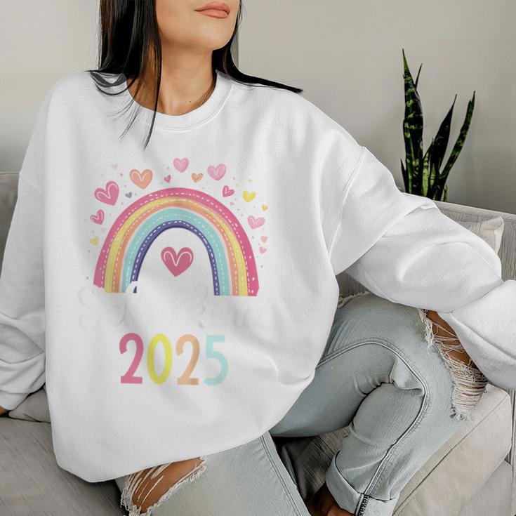 Children's School Child 2025 Rainbow Girls First Day At School 2025 Girls' Sweatshirt Frauen Geschenke für Sie