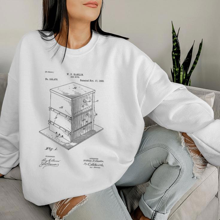 Vintage Patent Print 1885 Bee Hive Beekeeper Women Sweatshirt Gifts for Her Vintage Patent Print 1885 Bee Hive Beekeeper Women Sweatshirt Gifts for Her