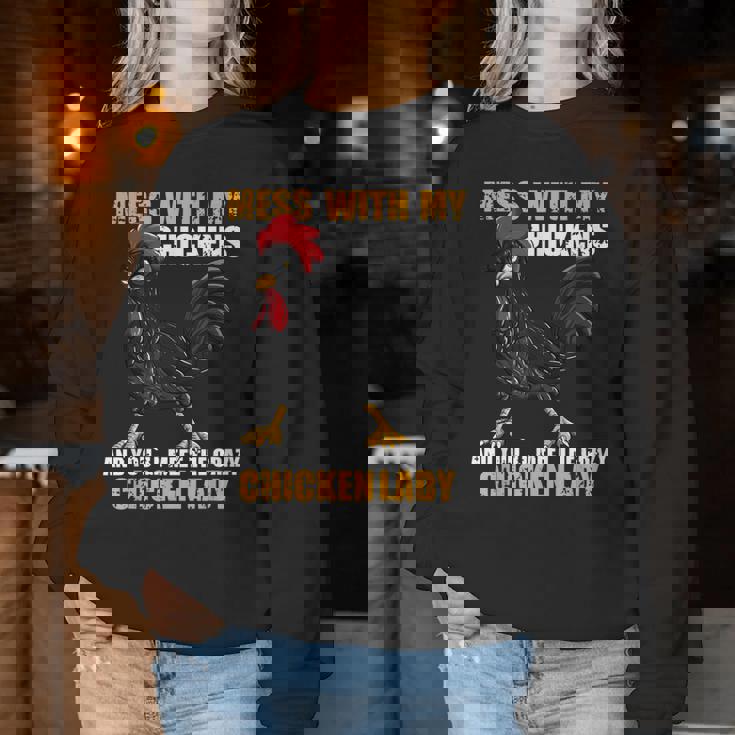Métete Con Mis Pollos Y Conocerás A La Señora Crazy Chicken Sudadera Mujer Regalos divertidos
