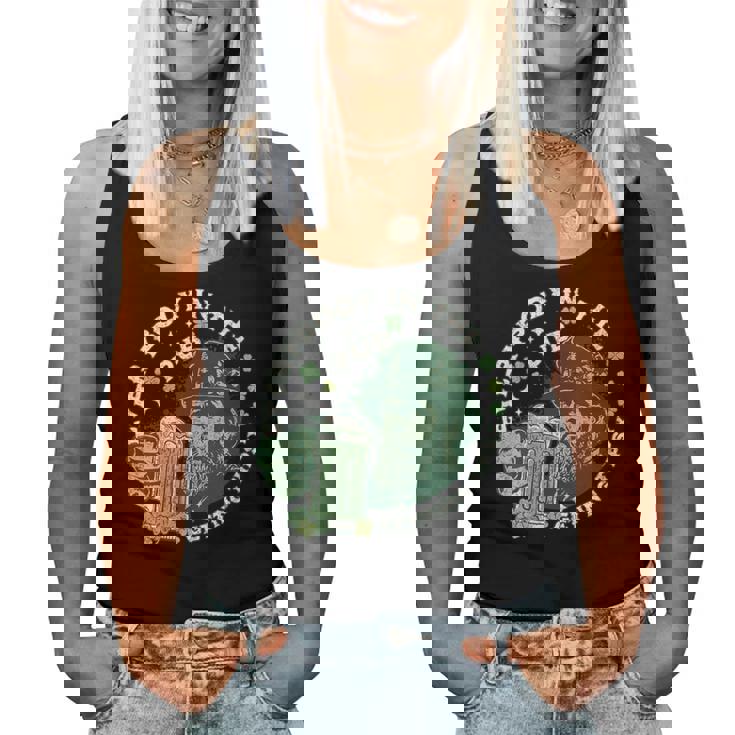 Everybody In The Pub Getting Tipsy Patrick's Day 2025 Women Tank Top