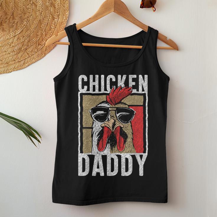 Chicken Daddy A Fun For Every Cockerel In The Basket S Tank Top Frauen Lustige Geschenke