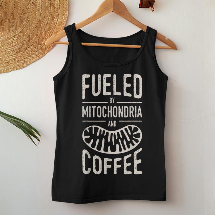 Fueled By Mitochondria And Coffee Cell Biology Science Tank Top Frauen Lustige Geschenke