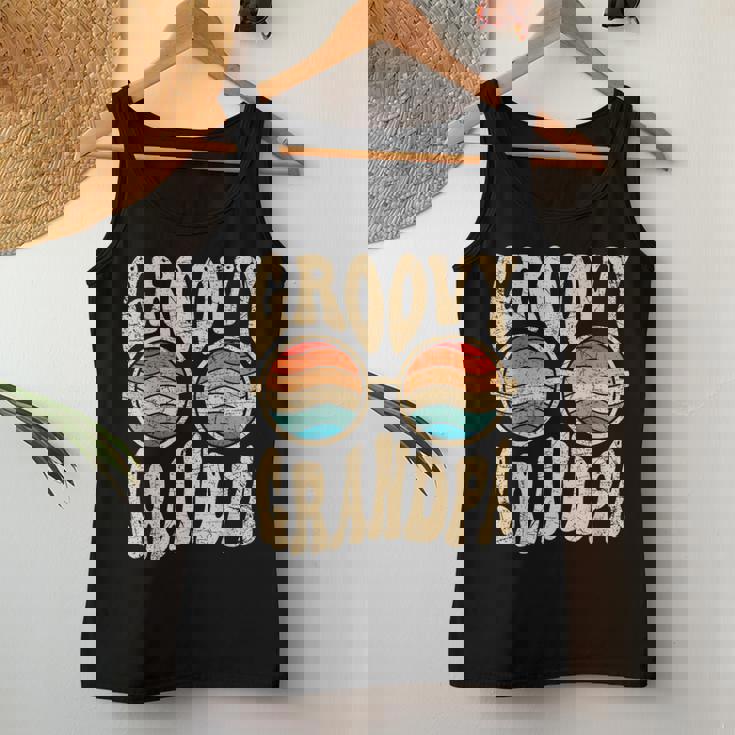 Groovy Grandpa Aesthetic Nostalgia 70'S Retro Grandpa Camiseta sin mangas para mujer Regalos divertidos