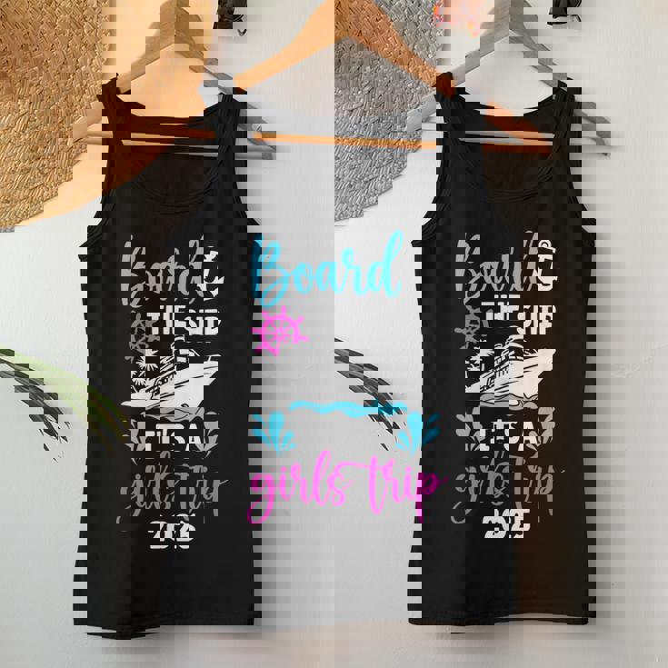 It's A Girls Trip 2025 Vacation Travel Girls Cruising 2025 Women Tank Top Personalized Gifts