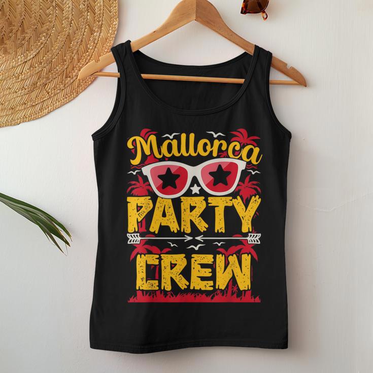 Mallorca Party Outfit For And Mallorca Party Holiday S Tank Top Frauen Lustige Geschenke