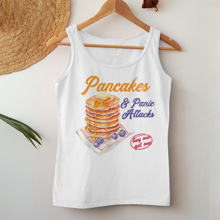 Graphic With Pancakes And Panic Attacks For Girls And Women Tank Top Frauen Lustige Geschenke