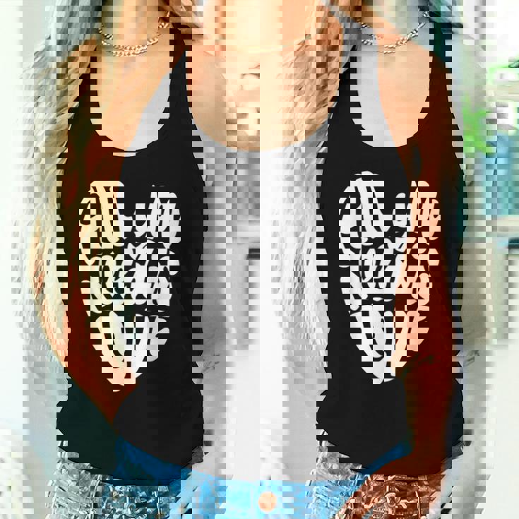 All You Need Is Love Retro Style Valentine's Day Heart Women Women Tank Top Gifts for Her