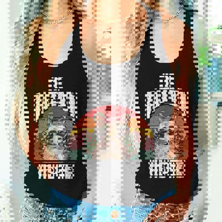 Raccoon Lover Vintage Retro Women’s Tank Top – Unique Gift Gifts for Her